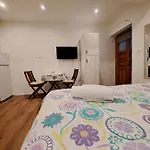Апартаменты Meressa Nina&leo Новиград